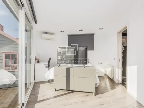 5 Bedrooms Apartment in Mendel