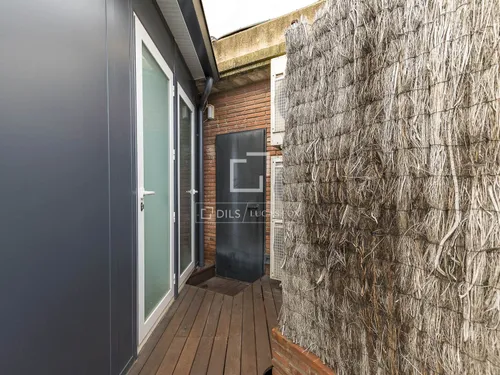 5 Bedrooms Apartment in Mendel