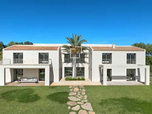 4 Bedrooms Country house in Poligono 22