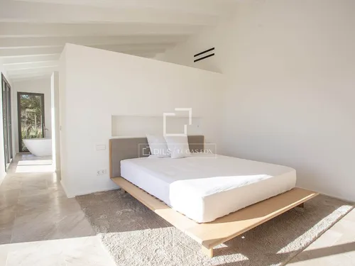 4 Bedrooms Country house in Poligono 22