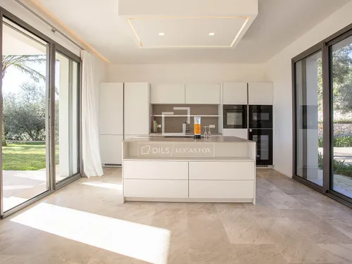 4 Bedrooms Country house in Poligono 22