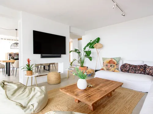 6 Bedrooms House / Villa in DS BUENAS HIERBAS