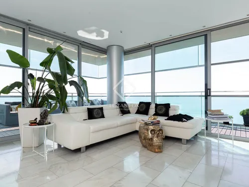 3 Bedrooms Apartment in Garcia Faria