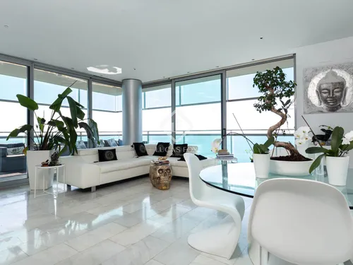 3 Bedrooms Apartment in Garcia Faria