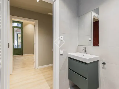 3 Bedrooms Apartment in Les Rambles