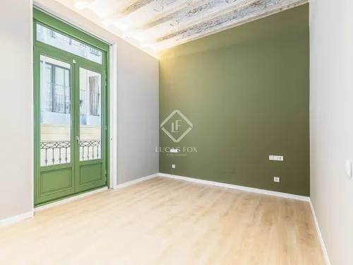 3 Bedrooms Apartment in Les Rambles