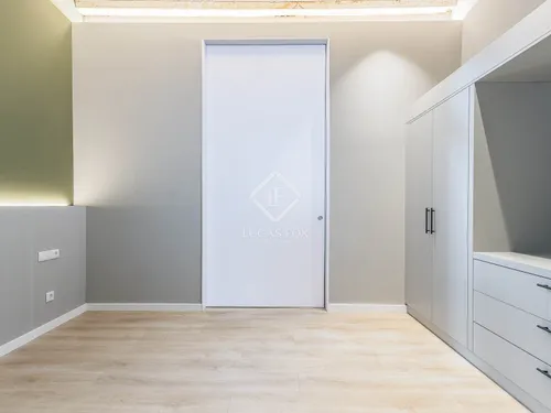 3 Bedrooms Apartment in Les Rambles