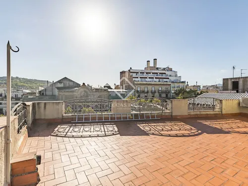 3 Bedrooms Apartment in Les Rambles