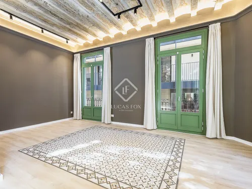 3 Bedrooms Apartment in Les Rambles
