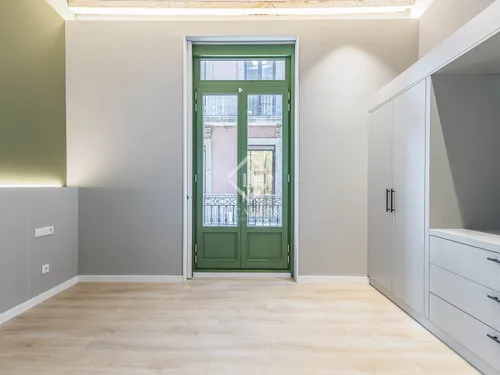 3 Bedrooms Apartment in Les Rambles
