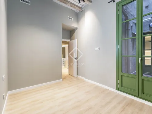 3 Bedrooms Apartment in Les Rambles
