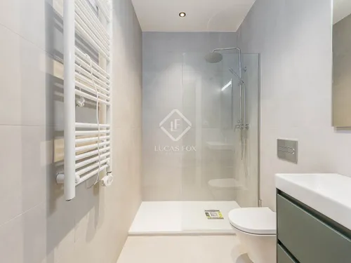 3 Bedrooms Apartment in Les Rambles