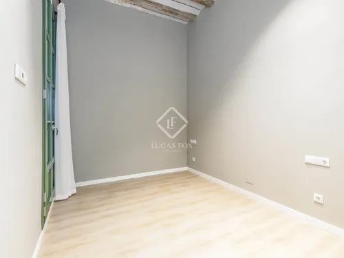 3 Bedrooms Apartment in Les Rambles
