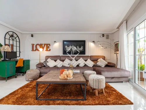 4 Bedrooms Apartment in Calle des Fornas