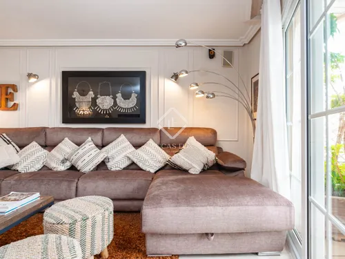 4 Bedrooms Apartment in Calle des Fornas