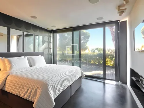 7 Bedrooms House / Villa in Mont D´Orsa