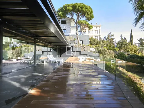 7 Bedrooms House / Villa in Mont D´Orsa