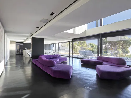 7 Bedrooms House / Villa in Mont D´Orsa