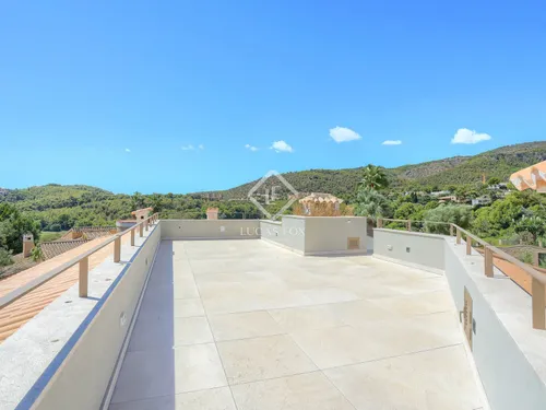 4 Bedrooms House / Villa in avinguda de mallorca