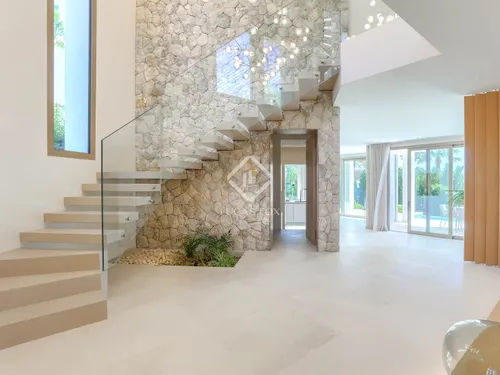 4 Bedrooms House / Villa in avinguda de mallorca