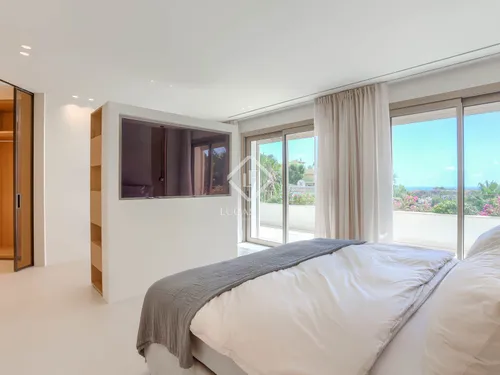 4 Bedrooms House / Villa in avinguda de mallorca