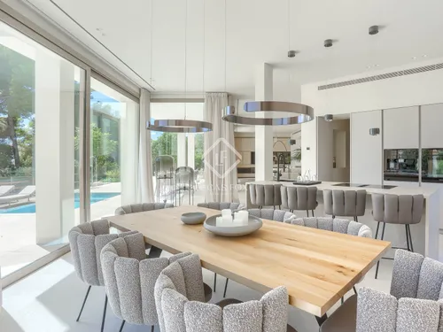 4 Bedrooms House / Villa in avinguda de mallorca