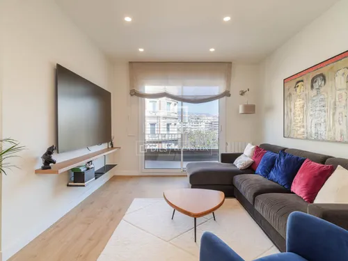 5 Bedrooms Apartment in Bori i Fontestà