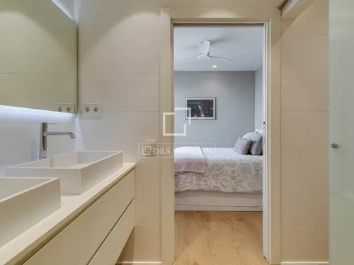 5 Bedrooms Apartment in Bori i Fontestà