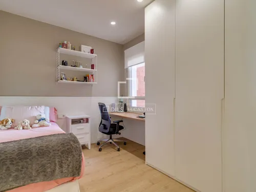 5 Bedrooms Apartment in Bori i Fontestà