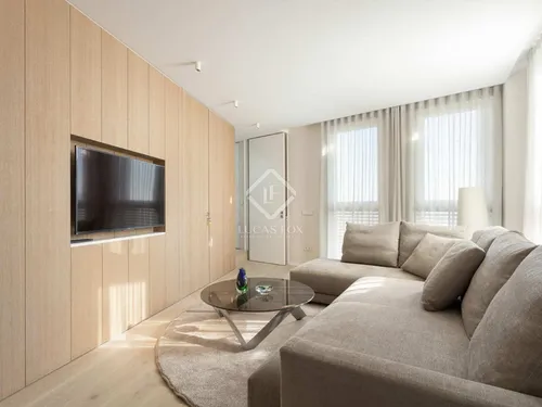 4 Bedrooms Apartment in Doctor Aiguader