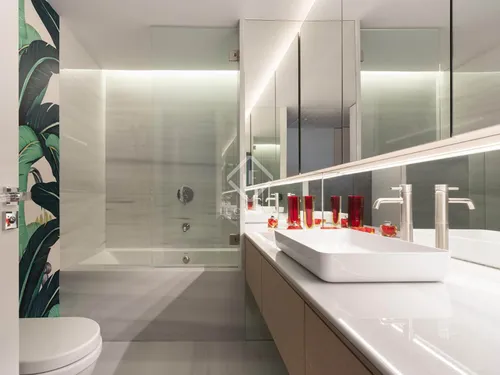 4 Bedrooms Apartment in Doctor Aiguader