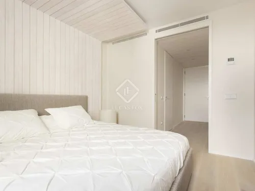 4 Bedrooms Apartment in Doctor Aiguader