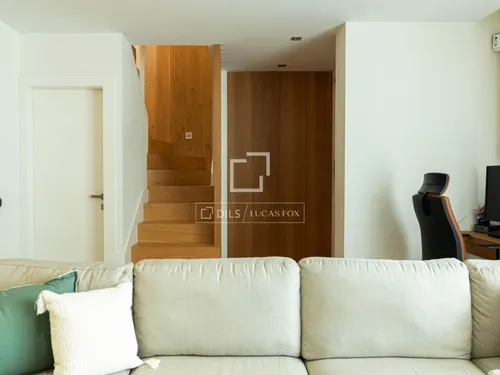 Fantastic four-bedroom townhouse for sale in the school district of Palma de Mallorca.