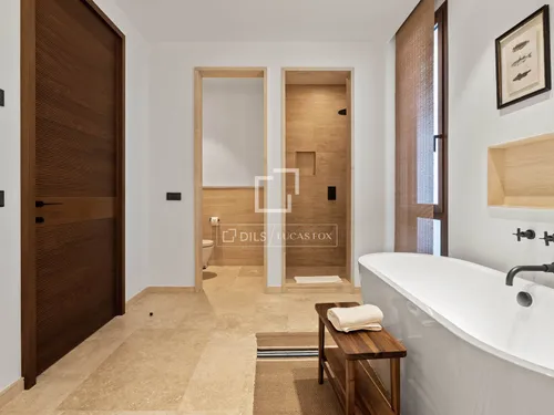 3 Bedrooms House / Villa in Urb. Cortesín