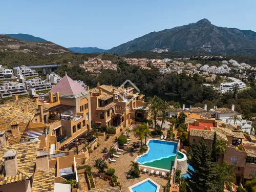 4 Bedrooms Apartment in Super Manzana