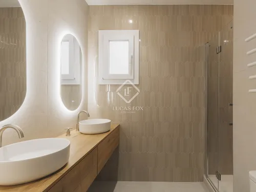 3 Bedrooms Apartment in Gran Via