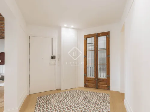 3 Bedrooms Apartment in Gran Via