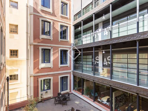 2 Bedrooms Apartment in Passatge Sert