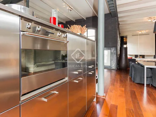 2 Bedrooms Apartment in Passatge Sert