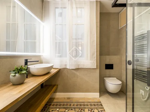 3 Bedrooms Apartment in Aragó