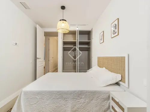 3 Bedrooms Apartment in Aragó