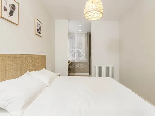 3 Bedrooms Apartment in Aragó