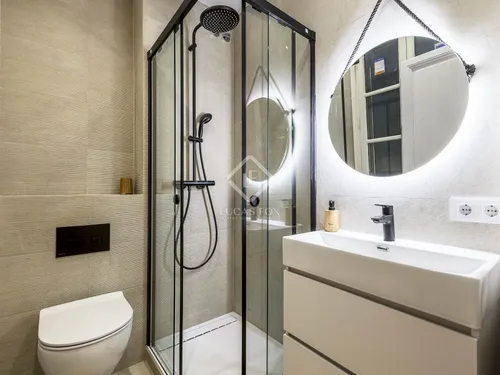 3 Bedrooms Apartment in Aragó