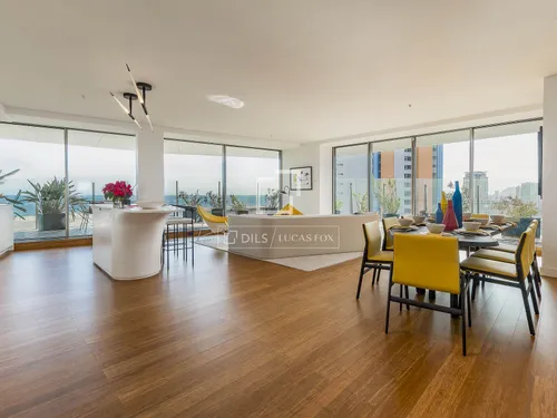 3 Bedrooms Apartment in Rambla Prim