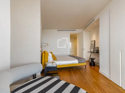 3 Bedrooms Apartment in Rambla Prim