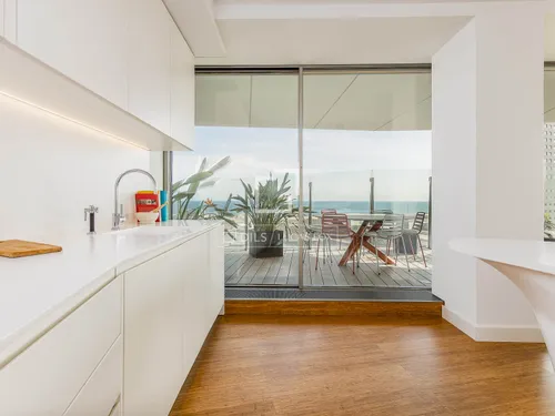 3 Bedrooms Apartment in Rambla Prim