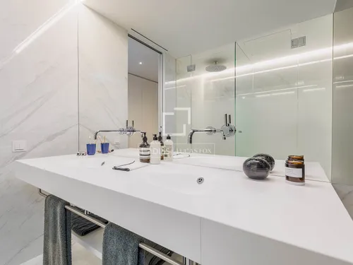 3 Bedrooms Apartment in Rambla Prim