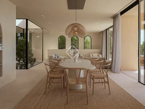 5 Bedrooms House / Villa in Carrer Islandia