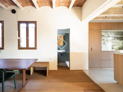 3 Bedrooms Apartment in Ausias Marc