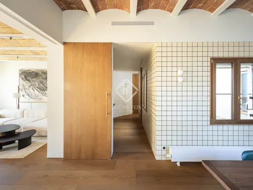 3 Bedrooms Apartment in Ausias Marc